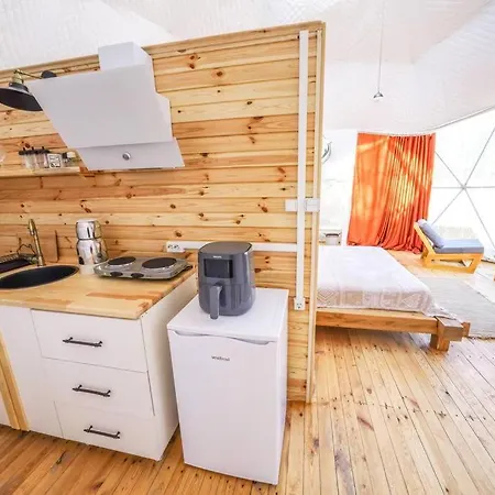 Pavlonyaguestfarm Dome House 1 아파트